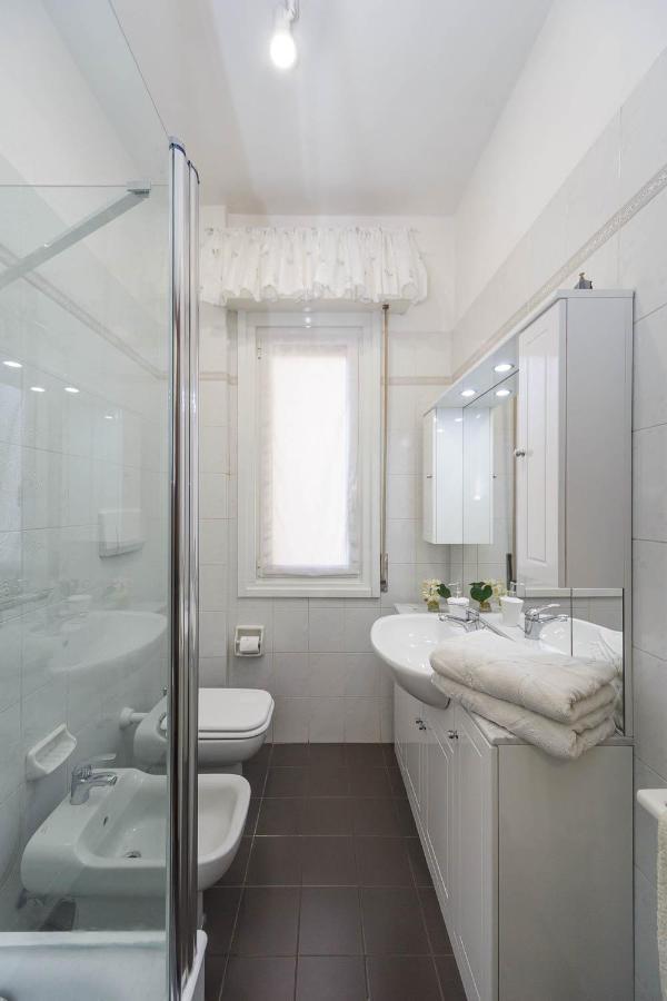 圣玛格丽塔－利古雷Casa Dany, Luminoso Trilocale Con Grande Terrazza E Box Auto公寓 外观 照片
